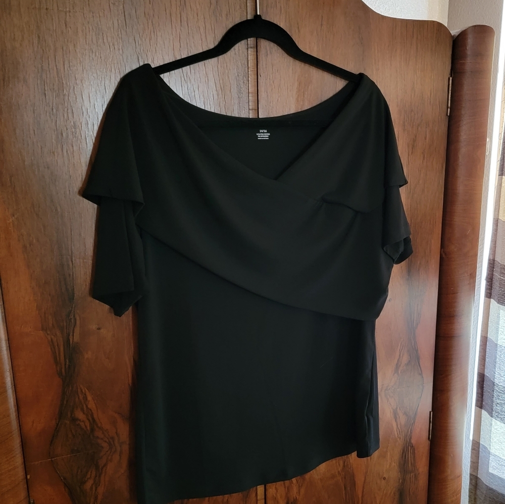 LANE BRYANT Black Shawl-Shoulder-wrapped s/s blouse Sz 14/16